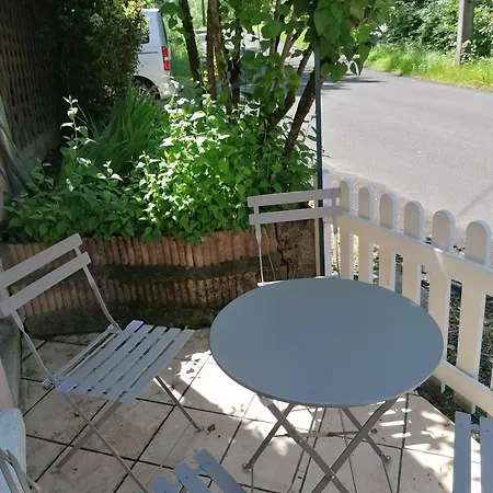 Grande Maison Au Charme Chaleureux Hiver Comme Ete *